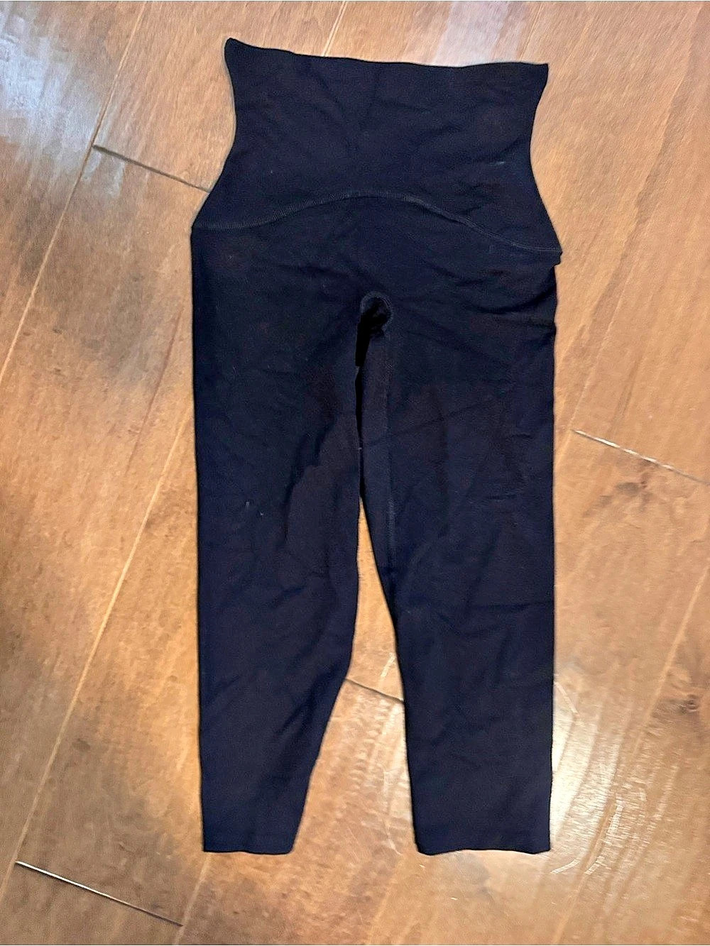 SPANX Sleek Black Leggings Size Small